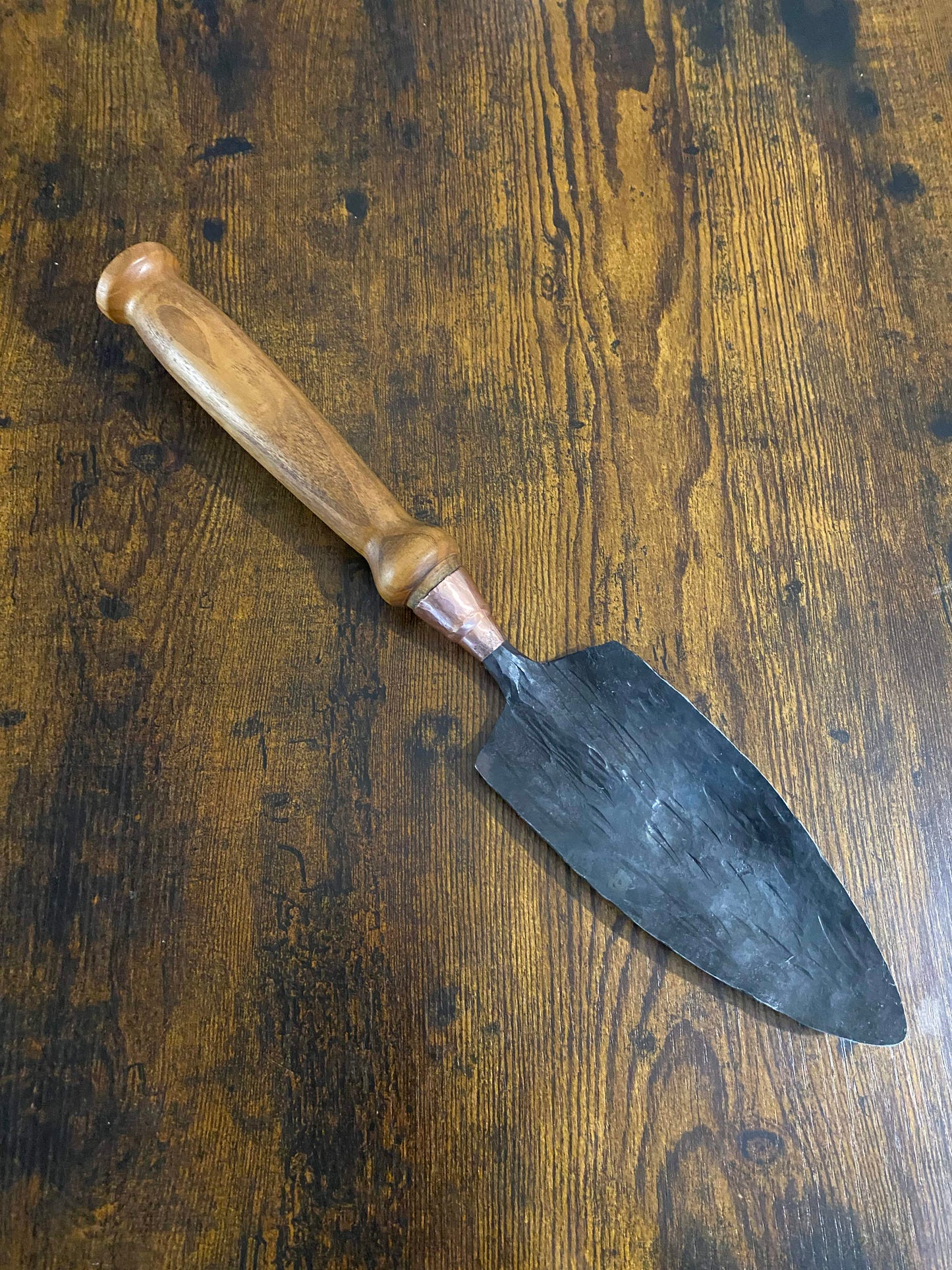 Garden trowels