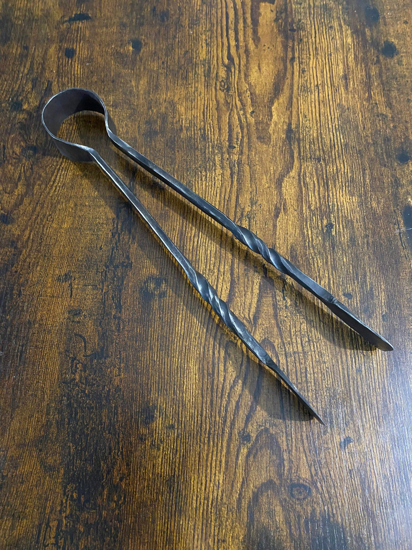 Stainless steel barbecue tongs