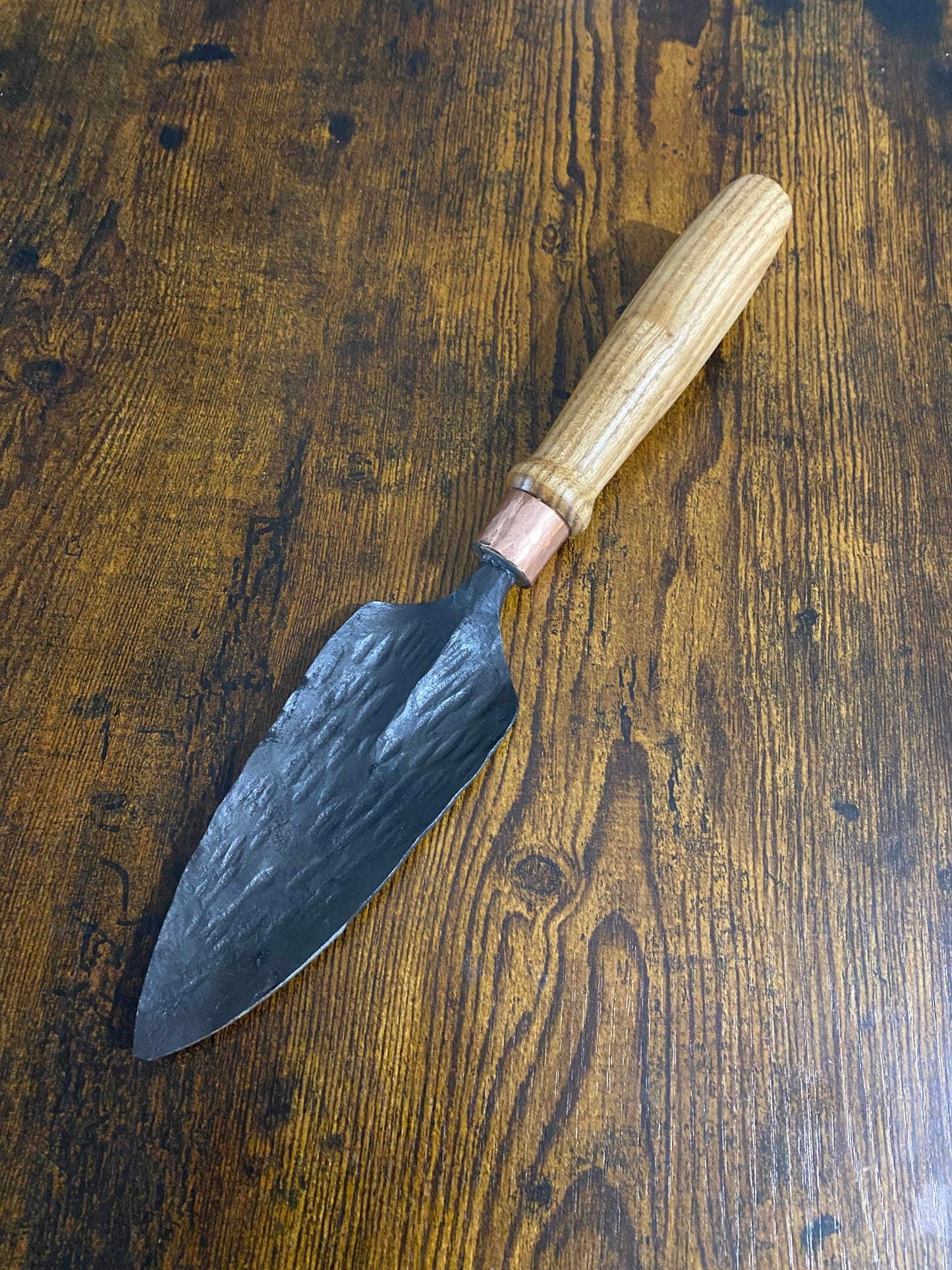 Garden trowels