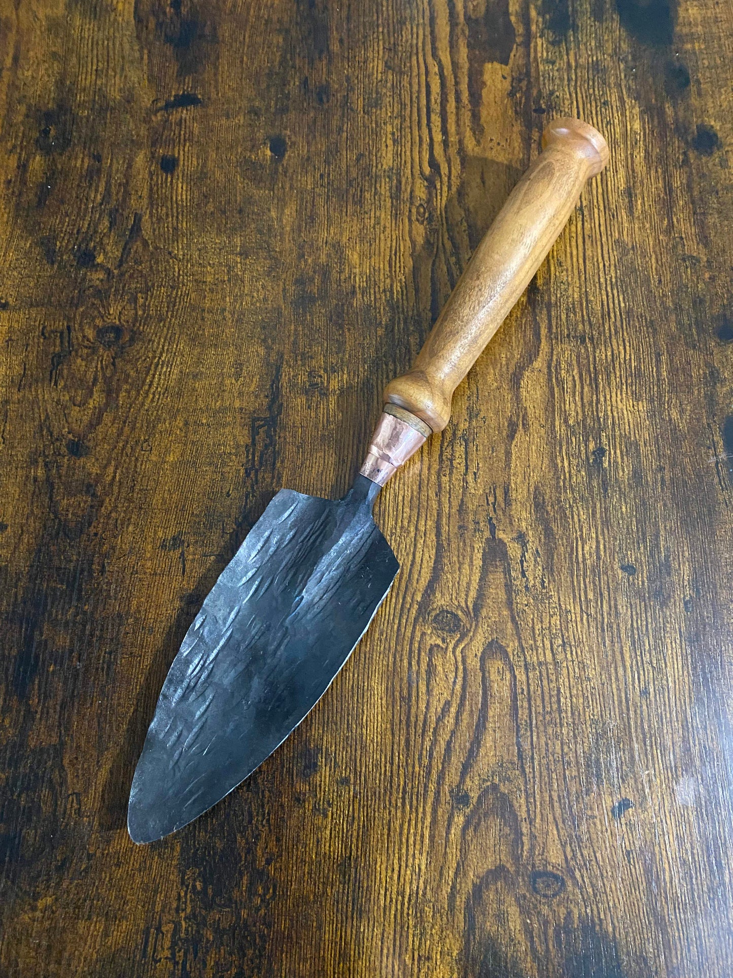 Garden trowels